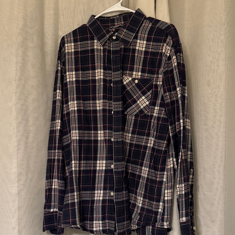 Banana Republic Men's Plaid Button-Up Shirt - Black and White